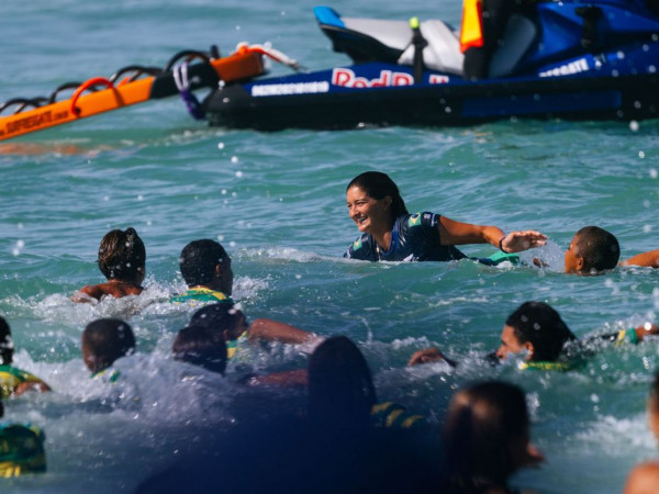 Luana Silva encanta o Brasil e conquista vice-campeonato histórico em Saquarema